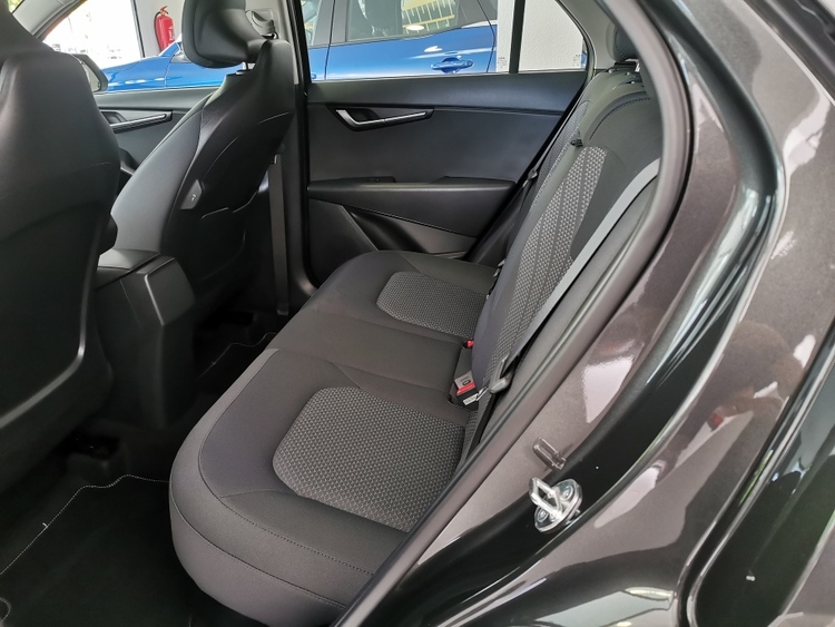 Kia Niro Concept Hybrid 1.6 141cv foto 6