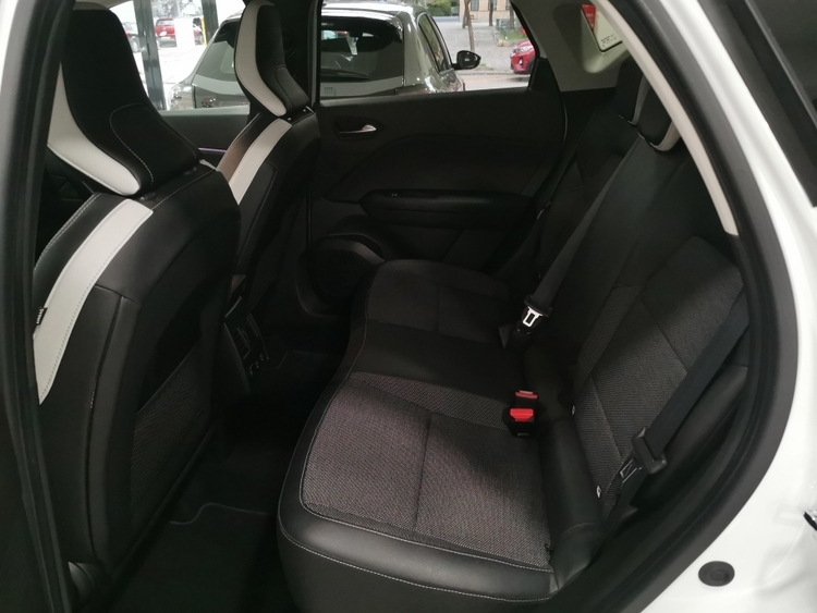 RENAULT CAPTUR FAST TRACK TCE 1.3 140CV foto 5